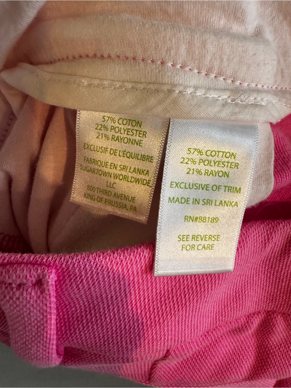 Lilly Pulitzer pink Bermuda shorts with gold button - Picture 5 of 6